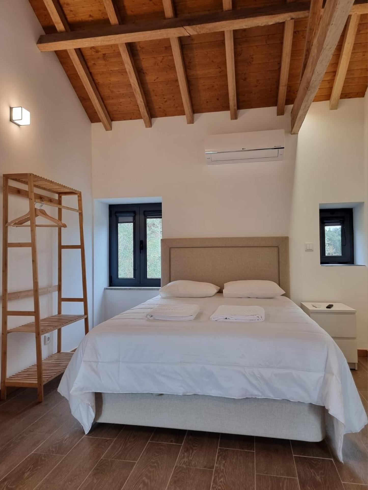 Apartment Casa De Baixo